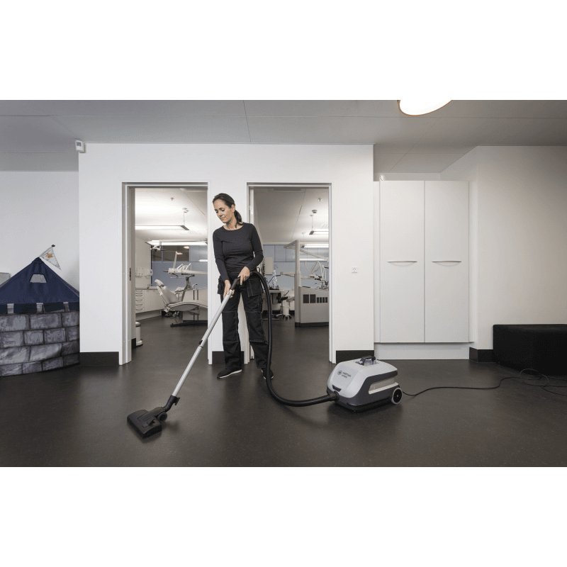 Nilfisk VP600 Commercial Canister Vacuum Cleaner with Advanced Features