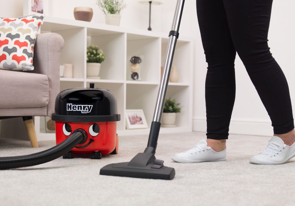 Numatic Henry 160 Vacuum Cleaner Compact Canister